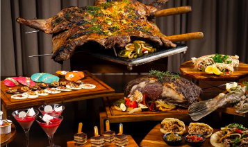 Berbagai hidangan dalam program Lebaran Dinner dan Syawalan Hyatt Regency Yogyakarta. Foto: Dok. Hyatt Regency Yogyakarta.