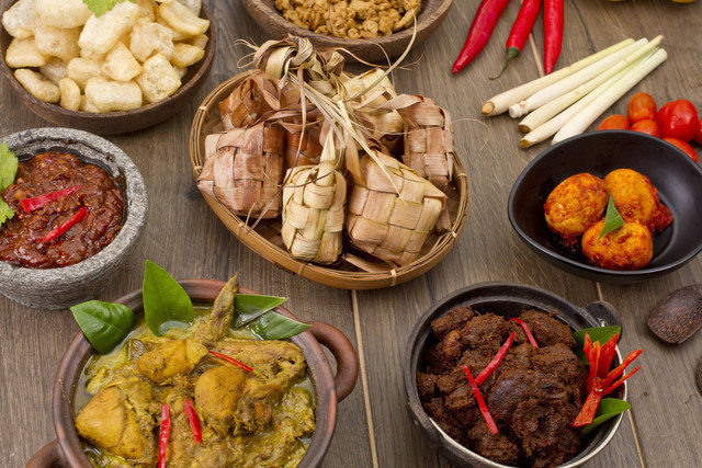 Ilustrasi hidangan Lebaran. Foto: Shutterstock