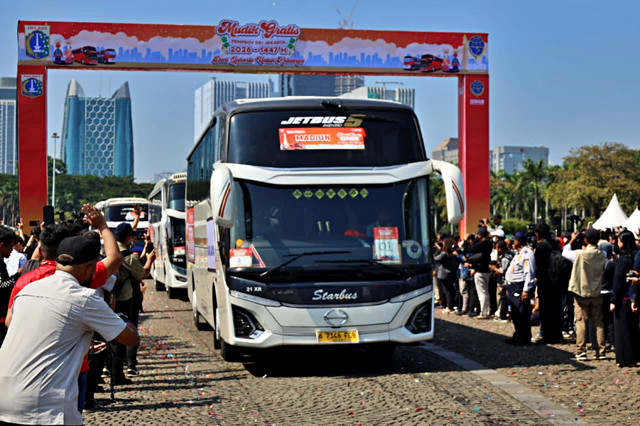 PAM JAYA dukung Program Mudik Gratis 2026 yang digelar Pemprov DKI Jakarta, sediakan 15 unit bus gratis. Foto: Dok. PAM JAYA