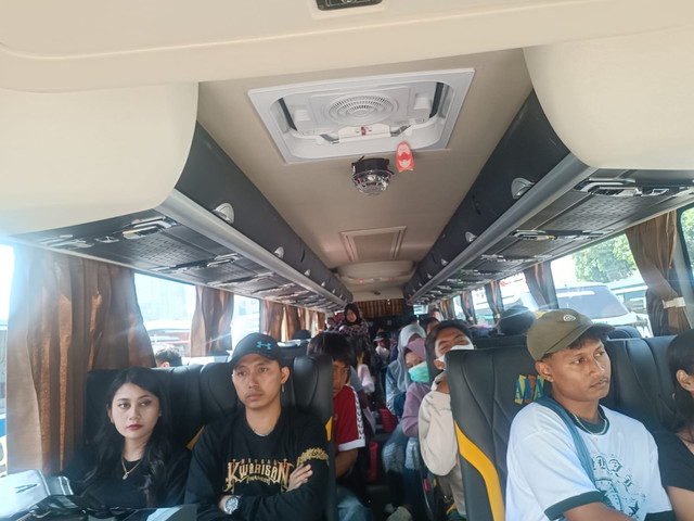 Penumpang Mudik Gratis Presisi Polri pada Rabu (18/3). Foto: Ryan Iqbal/kumparan