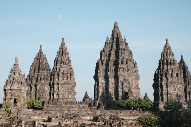Ilustrasi Tempat Wisata di Klaten yang Lagi Hits 2026, Foto:Unsplash/Joshua Kettle