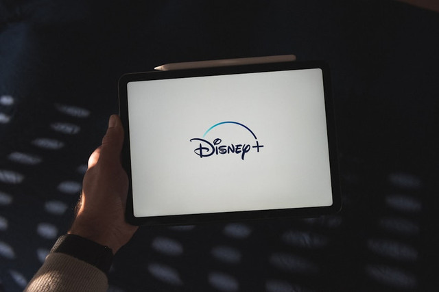 Jadwal tayang Perfect Crown per episode, foto hanya ilustrasi, bukan drama yang sebenarnya: Unsplash/Thibault Penin