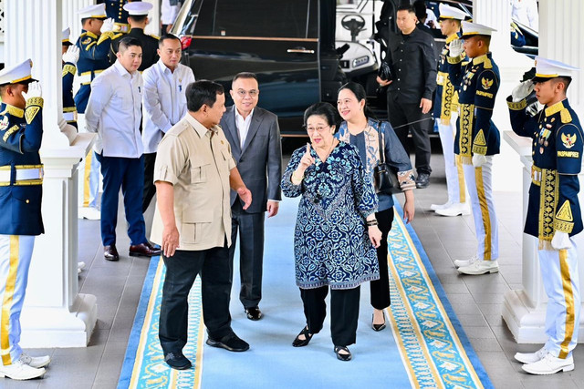 Presiden Prabowo Subianto menerima kunjungan Presiden ke-5 sekaligus Ketua Umum PDIP Megawati Soekarnoputri di Istana Merdeka, Jakarta, Kamis (19/3/2026). Foto: Dok. Istimewa
