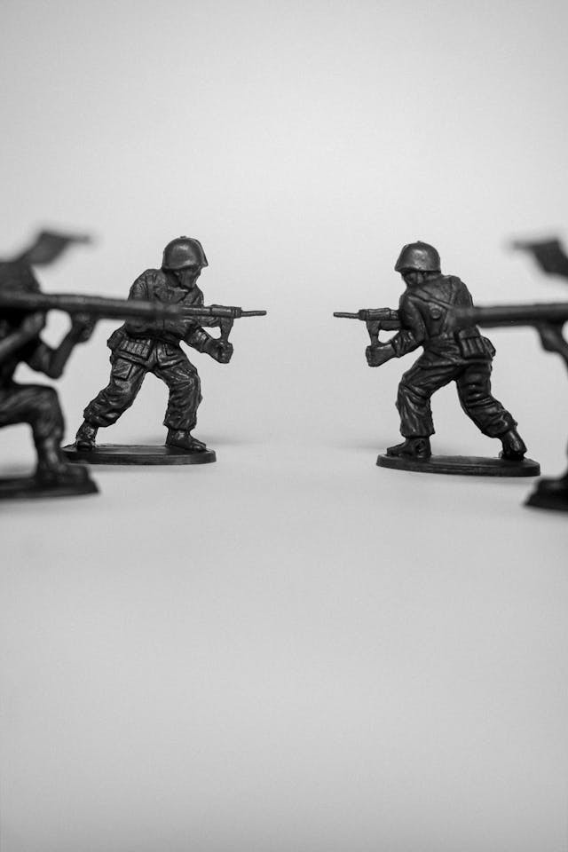 Ilustrasi konflik global yang makin memanas dengan peperangan di mana-mana. Photo by Saifee Art.