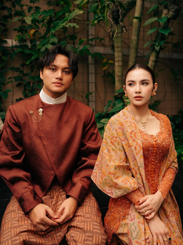 Selebriti rayakan Lebaran Hari Pertama. Foto: Instagram/ @mahaliniraharja