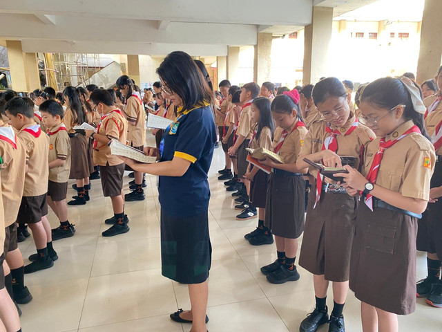 Dokumentasi Pribadi Proses Pembiasaan Membaca