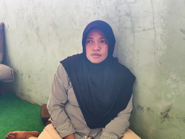 Dian, kakak sulung cucu Mpok Nori (Dwintha Anggary) yang ditemukan tewas,
saat ditemui di kawasan Jakarta Timur, Senin (23/3/2026). Foto: Salsha Okta Fairuz/kumparan