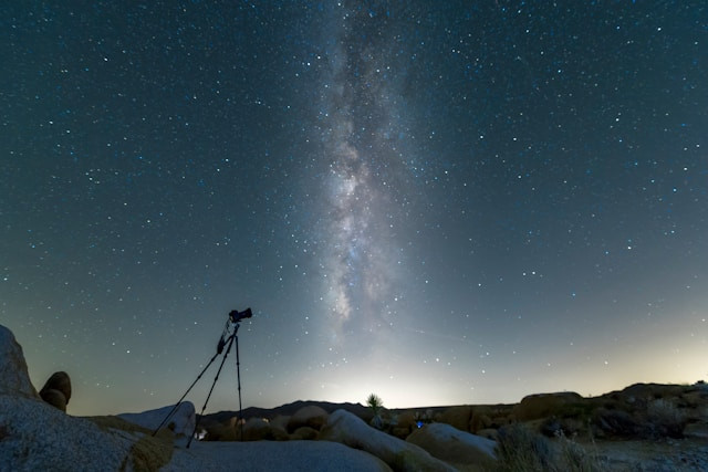 Ilustrasi apa itu astrophile. Foto: Ken Cheung / Unsplash
