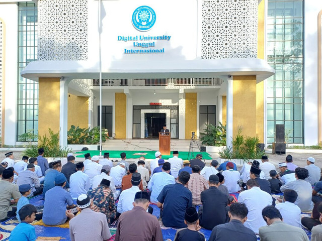 Materi Khutbah Idulfitri 1447 H Rektor UMMAD, Prof Dr Sofyan Anif, M.Si