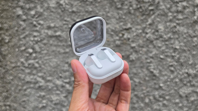 Samsung Galaxy Buds 4 Pro. Foto: kumparan