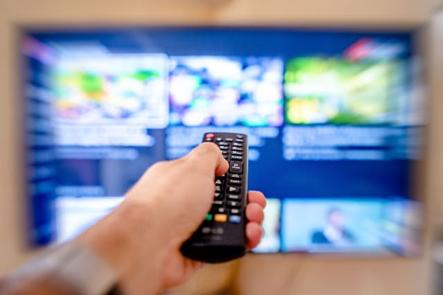 Jadwal TRANS7 28 Maret 2026, foto hanya ilustrasi, bukan acara TV yang sebenarnya: Pexels/Atlantic Ambience