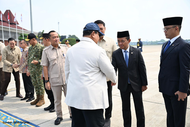 Menteri Energi dan Sumber Daya Mineral (ESDM) Bahlil Lahadalia mendampingi Presiden Prabowo Subianto kunjungan kerja ke Jepang, Minggu (29/3/2026). Foto: BPMI Setpres 