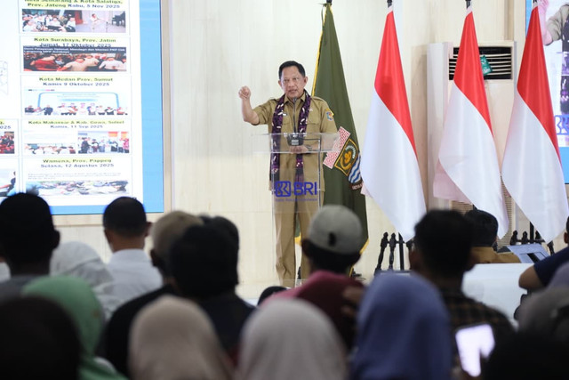 Mendagri Muhammad Tito Karnavian saat menghadiri acara Peluncuran Program BSPS di Gedung Serba Guna (GSG) Tigaraksa, Kabupaten Tangerang, Banten, Senin (30/3/2026). Foto: Puspen Kemendagri