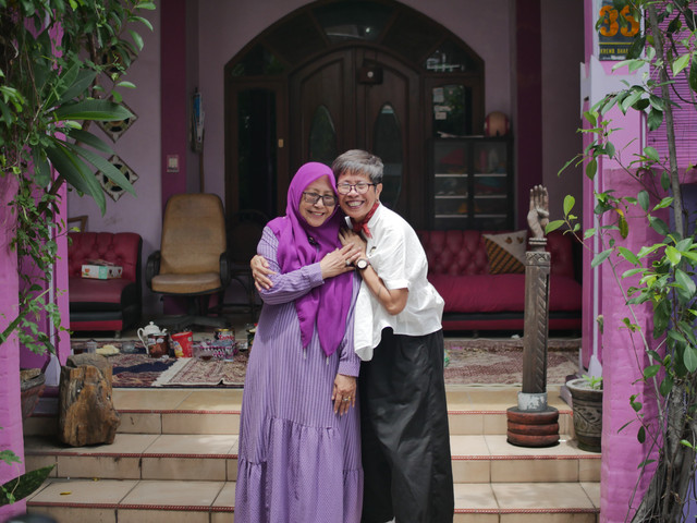 Pertemuan Reda Gaudiamo dan Ibu Farida. Foto: Dok. Istimewa