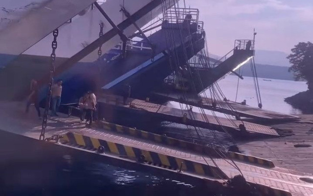 Foto Operasional Penyebrangan Angkutan Orang dan Barang Lombok-Surabaya (sumber: dokumentasi pribadi/kredit foto)