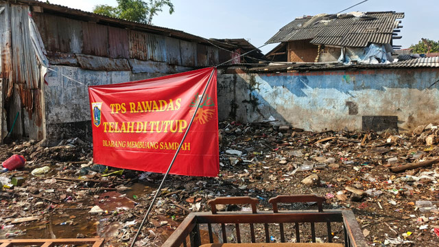 Kondisi TPS Rawadas yang sempat menggunung, telah ditutup sejak kemarin (4/4/2026). Foto: Kevin Daniel/kumparan