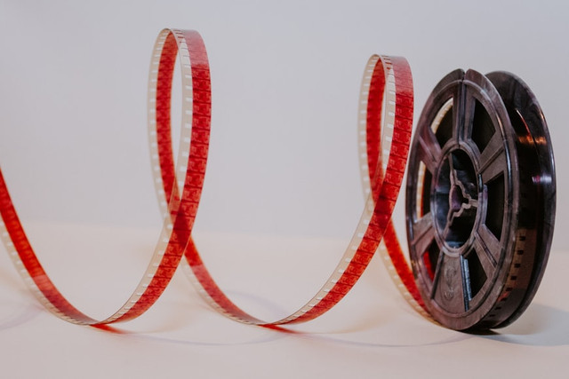 Ilustrasi Daftar Pemain Ayah Ini Arahnya Kemana,Foto:Unsplash/Denise Jans