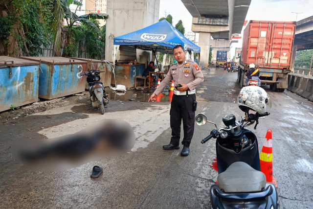Kecelakaan truk yang menewaskan seorang pengendara motor di RE Martadinata, Jakarta Utara, Sabtu (4/4/2026). Foto: Dok. Istimewa