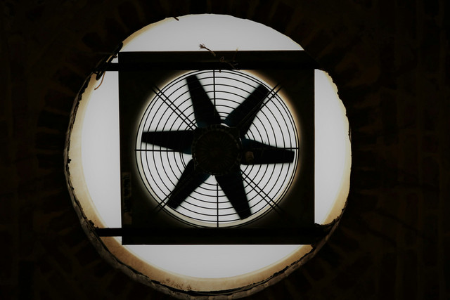 Ilustrasi exhaust fan silent. Foto: Unsplash.