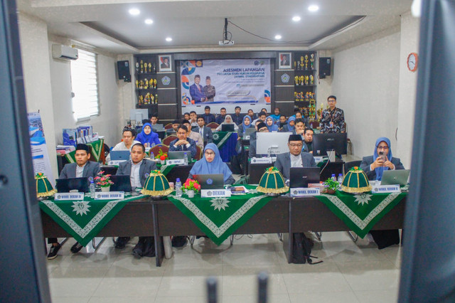 Prodi Studi Hukum Keluarga FAI Unismuh Makassar, menjalani asesmen lapangan. Foto: Humas