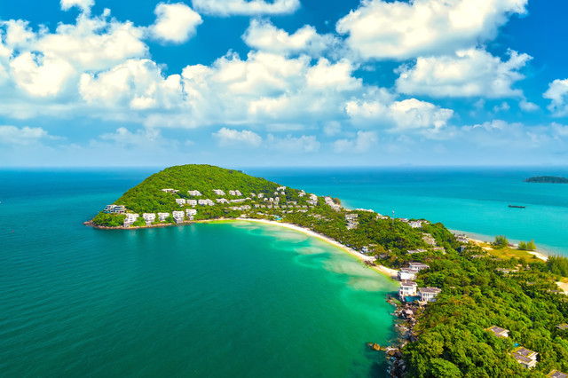 Ilustrasi kondisi geografis. Foto: Huy Thoai/Shutterstock