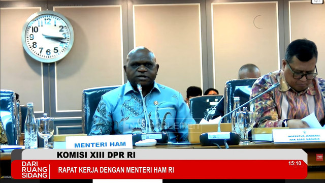 Suasana Rapat Kerja Komisi XIII DPR RI dengan Menteri HAM di Gedung Parlemen, Jakarta, Selasa (7/4/2026). Foto: YouTube/ TVR Parlemen