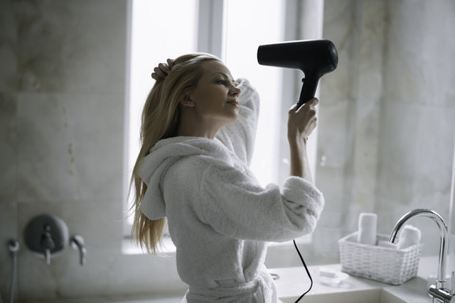 Ilustrasi rekomendasi hair dryer. Foto: Unsplash