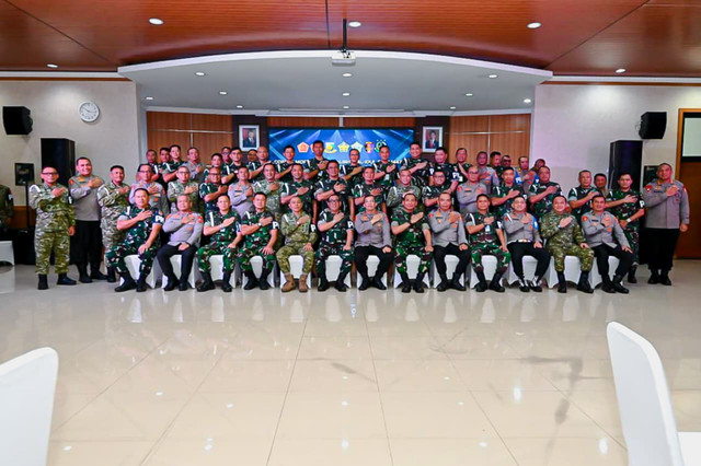 POM TNI bersama Divpropam Polri menggelar Coffee Morning & Halal Bihalal Idul Fitri 1447 H. Foto: Dok. Istimewa