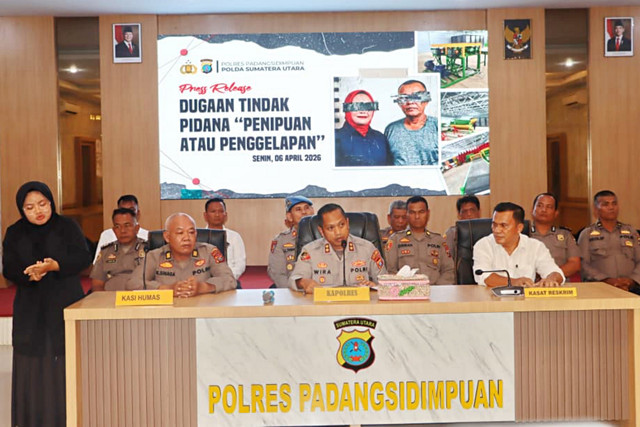 Konferensi pers terkait tindak pidana penipuan polisi tipu polisi di Padangsidimpuan, Senin (6/4/2026). Foto: Dok. Polres Padangsidimpuan