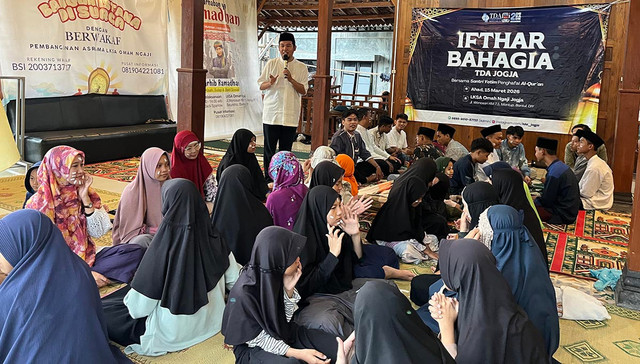 TDA Jogja Gelar Ifthar Bahagia Bersama Santri Penghafal Al-Qur’an di Bantul