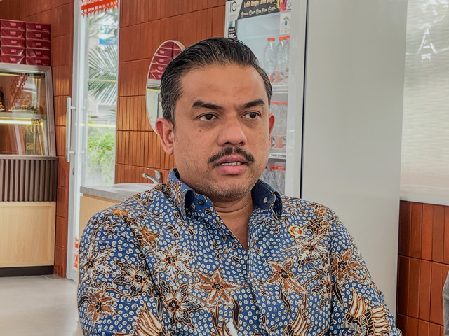 Menteri Usaha Mikro, Kecil, dan Menengah (UMKM) Maman Abdurrahman di Kantor Kementerian UMKM, Kamis (9/4/2026). Foto: Widya Islamiati/kumparan