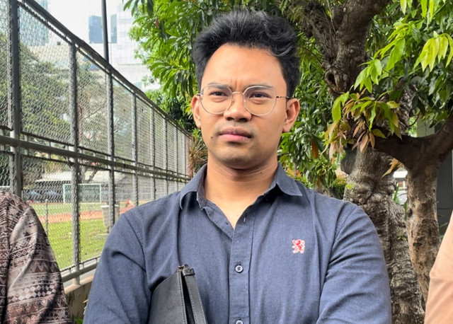 Insanul Fahmi di Polda Metro Jaya, Jumat (10/4/2026). Foto: Salsha Okta Fairuz/kumparan