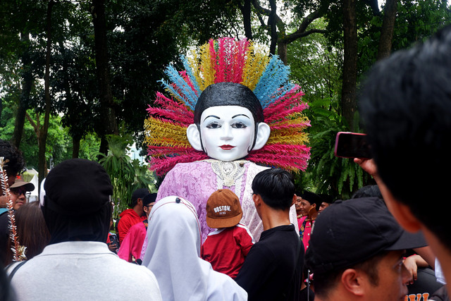 Ondel-ondel dalam acara Lebaran Betawi 2026 di Lapangan Banteng, Pasar Baru, Sawah Besar, Jakarta Pusat, Sabtu (11/4/2026). Foto: Melano Shalusa/kumparan
