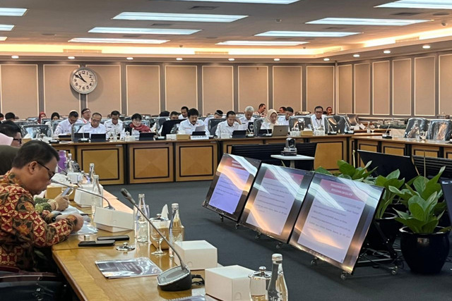 Rapat dengar pendapat Komisi XIII DPR RI dengan BPIP di Kompleks Parlemen, Senayan, Jakarta, Senin (13/4/2026). Foto: Nasywa Athifah/kumparan