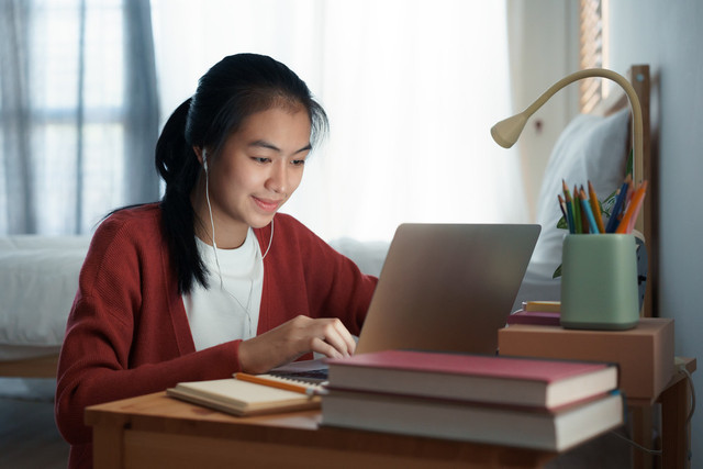 Ilustrasi peserta UTBK SNBT 2026. Foto: Shutterstock