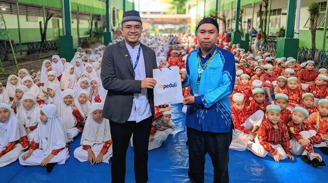 DT Peduli Kalsel gelar Dongeng Edukasi bersama Bundak Enik di MI Plus Al Hamid (Sumber : DT Peduli)