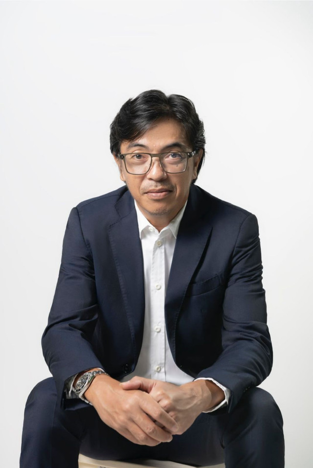 Presiden Direktur dan Country Chair Shell Indonesia yang baru, Andri Pratiwa.  Foto: Dok. Shell Indonesia  Sincerely
