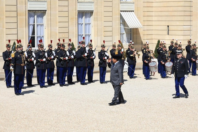 Presiden Prabowo Subianto bertemu Presiden Prancis Emmanuel Macron di Istana Kepresidenan Elysee, Paris, Prancis, Selasa (14/4/2026). Foto: Instagram/@ presidenrepublikindonesia