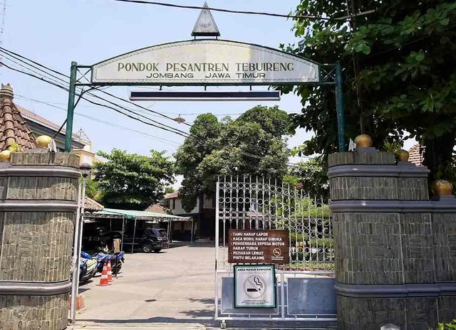 Pondok Pesantren Tebuireng, salah satu Pondok Pesantren Tertua yang telah banyak melahirkan tokoh besar (Dokumentasi PK-Tren Indonesia)