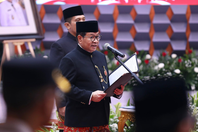 Gubernur DKI Jakarta Pramono Anung melantik 11 pejabat Pemprov di Balaikota DKI Jakarta, Rabu (15/4/2026). Foto: Dok. Pemprov DKI Jakarta