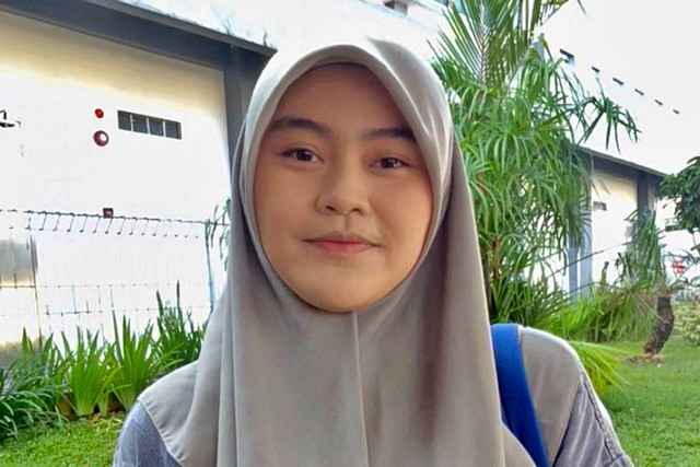 Najma (21), mahasiswi & pekerja asal Bogor. Foto: Nauval Pratama/kumparan
