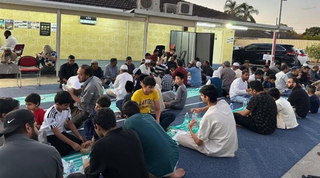 Hangatnya Suasana Berbuka Puasa yang digelar oleh DT Peduli Australia (Sumber : DT Peduli)