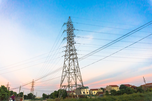 Ilustrasi tarif listrik per kWh 16-19 April 2026. Foto: Unsplash.com/Leohoho