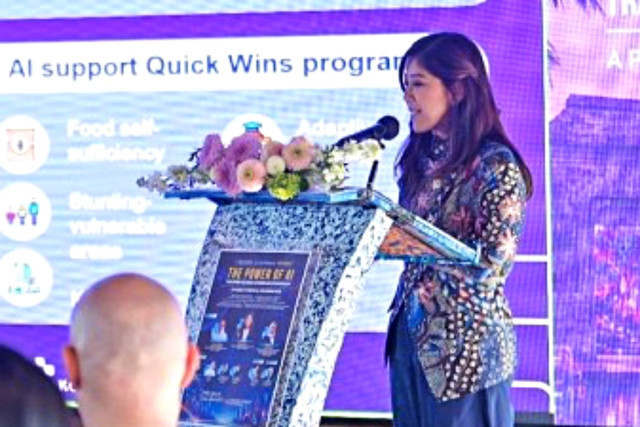 Menkomdigi, Meutya Hafid memberikan Keynote Speech dalam forum "The Power Of AI" di Tsinghua Southeast Asia Center, Bali, Sabtu (18/04/2026). Foto: Dok. Komdigi