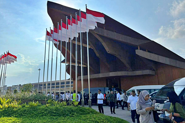 Suasana Bandara Internasional Nusantara. Foto: Abid Raihan/kumparan