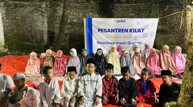Kegiatan Pesantren Kilat Santri Beasiswa Insan Qurani DT Peduli Cianjur di Bulan Ramadhan (Sumber : DT Peduli)