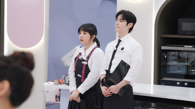 Chef Indonesia, Luvita Ho dalam acara reality baking show Bite Me Sweet. Foto: Dok. VIU