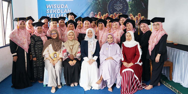 Wisuda Sekolah Keluarga Berkualitas 2026, Cetak Keluarga Tangguh di Cianjur