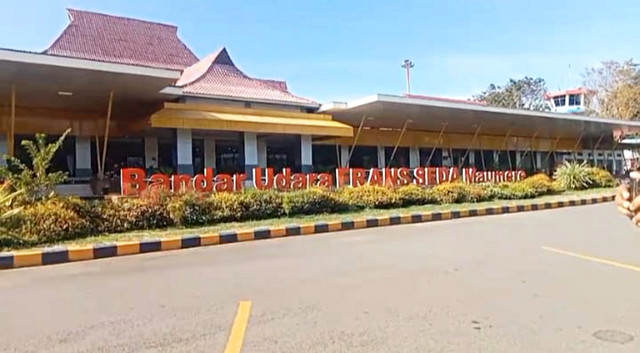 Bandar Udara Fransiskus Xaverius Seda Maumere, Kabupaten Sikka, NTT. Foto: Dok. kumparan