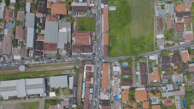 Lalu lintas di kawasan Badung, Bali. Foto: Dok. Pemkab Badung